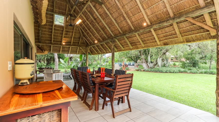 2 Bedroom Property for Sale in Lakeland North West